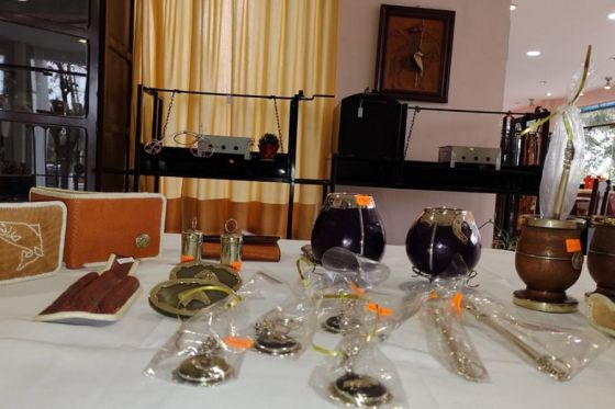 Por el Día de la Madre el Servicio Penitenciario expone productos artesanales para la venta