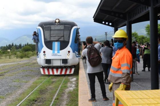 En el trayecto del Tren Urbano se colocará señalética informativa y de prevención