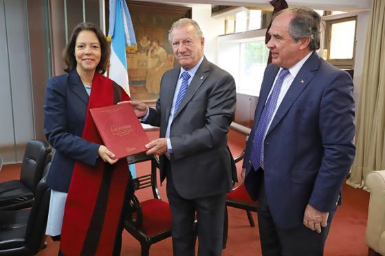 La Provincia profundiza sus vínculos con Francia