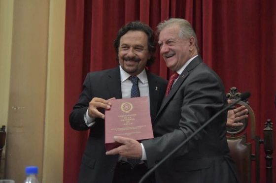 Sáenz: “Hoy es un día histórico para Salta y la Argentina, juramos una Constitución única en el país”