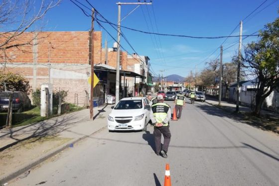 AMT repudia la agresión a sus inspectores por parte de un chofer ilegal
