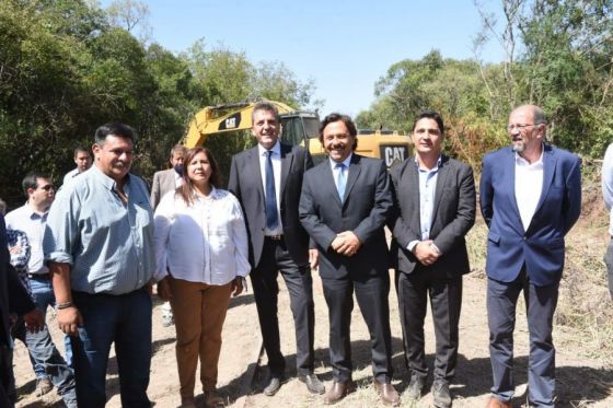 Sáenz, Massa y Marinucci supervisaron los trabajos en el C13 para poner en marcha el tren urbano Cerrillos- Moldes