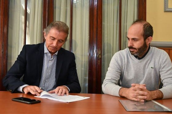 Firmaron el contrato de obra para pavimentar la ruta 40 entre Payogasta y el acceso a Palermo