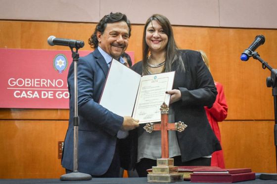 El gobernador Sáenz tomó juramento a la nueva Secretaria de Minería y Energía de Salta