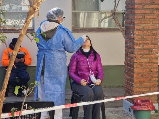 Salud Pública brinda recomendaciones para personas diagnosticadas con COVID-19 y casos sospechosos