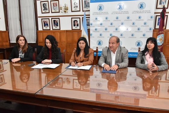 Provincia y Nación acuerdan profundizar el trabajo para garantizar el derecho a la identidad de los ciudadanos salteños