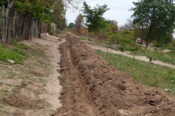 En paraje Cuña Muerta II finalizaron los trabajos de conexión a la red de agua