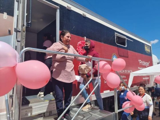 Se realizaron más de 200 mamografías en el operativo Octubre Rosa