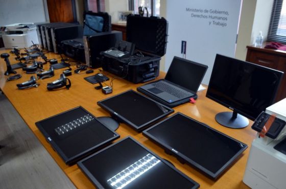 El Registro Civil incorporó nuevo equipamiento para la toma de trámite de DNI y pasaporte
