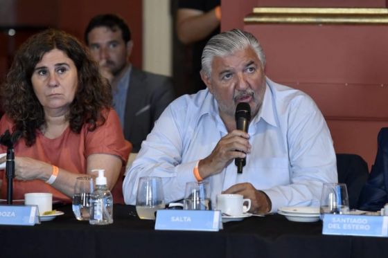 El ministro Esteban participa en una reunión de CoFeSa en Buenos Aires