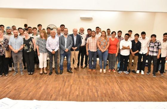 Destacan a estudiantes que hicieron sus prácticas en la empresa Trenes Argentinos