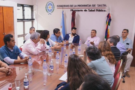 El ministro Federico Mangione logró un acuerdo de tregua con médicos autoconvocados