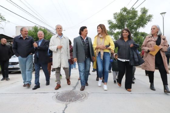 El gobernador Sáenz con los municipios de Salta y San Lorenzo ejecutan obras urbanas de iluminación y pavimentación