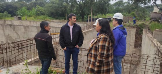 Avanzan las obras de agua y saneamiento en municipios del sur provincial