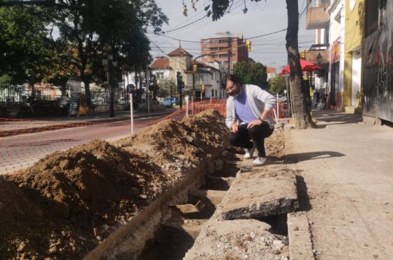 Equipo del Museo de Antropología de Salta recorrió el hallazgo de durmientes en Paseo Balcarce