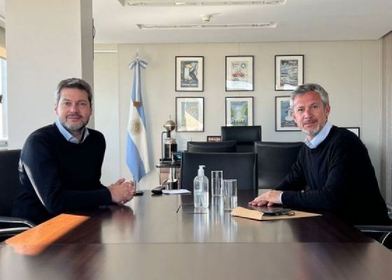 Lammens brindará hoy una conferencia de prensa en Salta