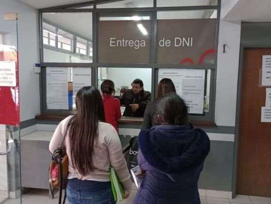 89625-el-sabado-y-el-domingo-se-podran-retirar-dni-en-todas-las-oficinas-del-registro-civil