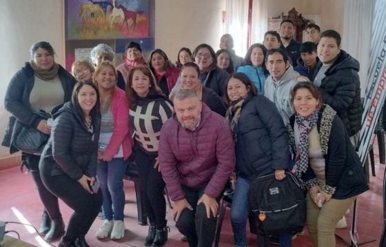 Se lanzó una nueva edición de la Escuela Pública de Emprendedores en La Viña