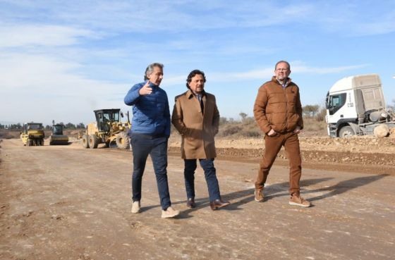 Avanza la construcción de la nueva vía de circulación entre barrio Grand Bourg y circunvalación Oeste