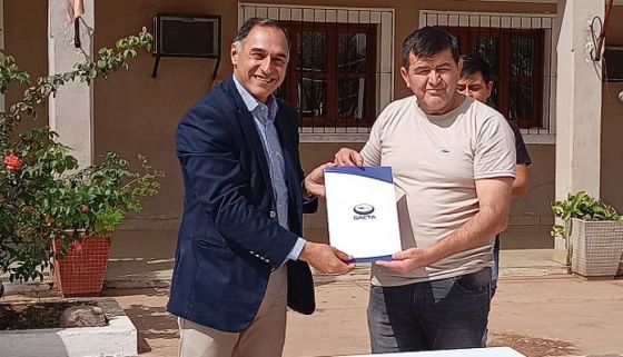 SAETA donó un colectivo a la municipalidad de General Pizarro