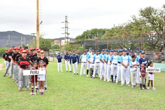 Comenzó en Salta el Sudamericano U18 de Béisbol