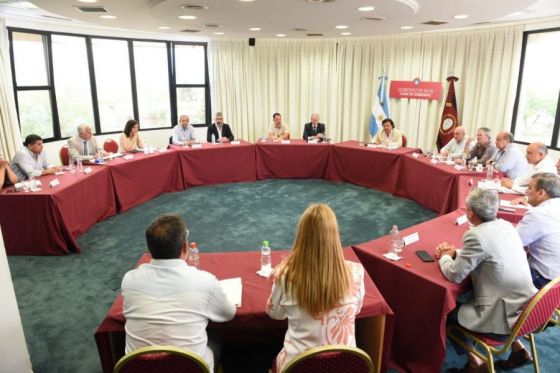 El gobernador Sáenz presidió una nueva reunión de gabinete ampliado