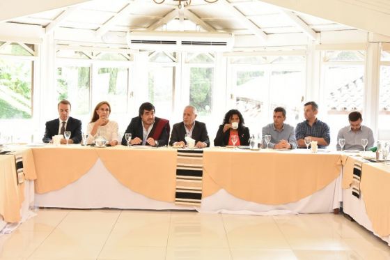 Definieron el precio del kilogramo de tabaco Virginia en su clase referencial