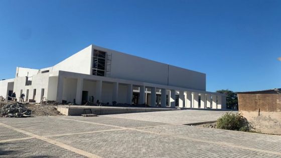 Sáenz anunció que con un avance del 80% está próxima a finalizar la obra del Centro de Convenciones de Cafayate
