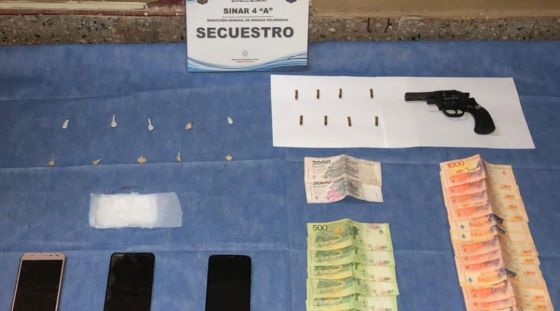 Denuncias Web: Allanamientos, detenidos y secuestro de droga en barrios de la Capital